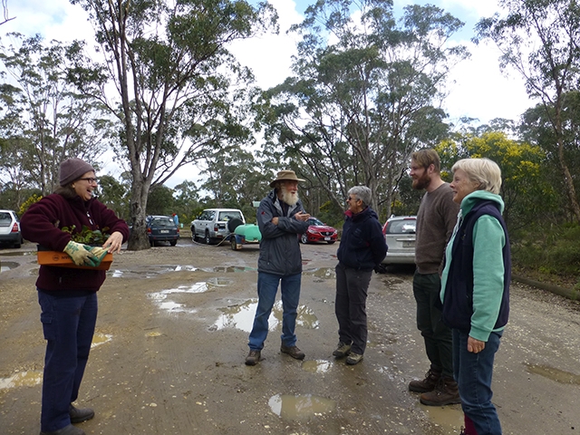 Bob Reid welcomes group